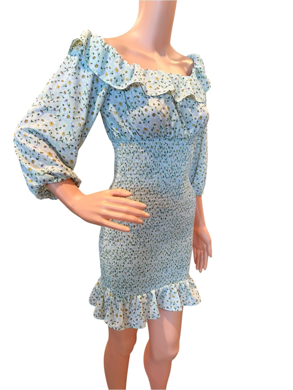 Forever 21 Light Green Dirsy Floral Smocked Off-Shoulder Dress Small - Picture 4 of 7